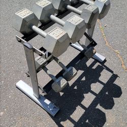 Gym Dumbell Rack with 165lbs Total Dumbell Weight - Can deliver