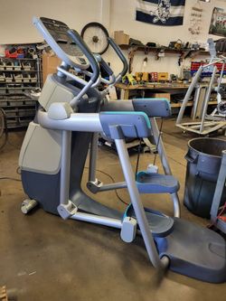 Precor 835 AMT With Open Stride 