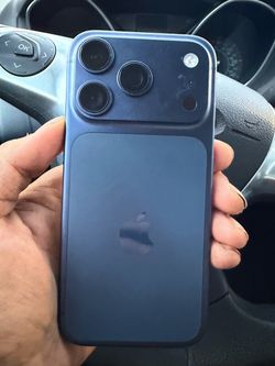 Apple iPhone 17Pro Blue Titanium