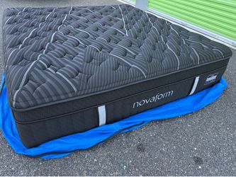 Brand new king size mattress king mattress Novaform Platinum Hybrid mattress free delivery