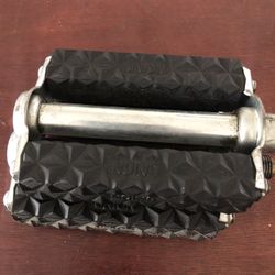 Schwinn And Others Peddles