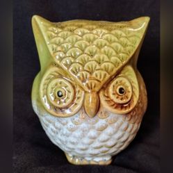 Glazed Owl Figure Green  3.75 inches Tall Home Decor 