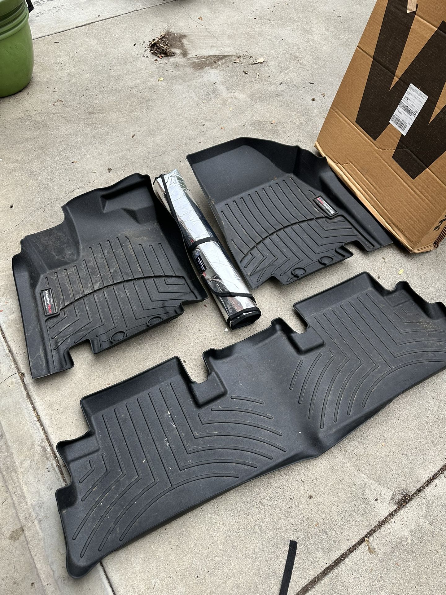 Infiniti QX60 WeatherTec Mats