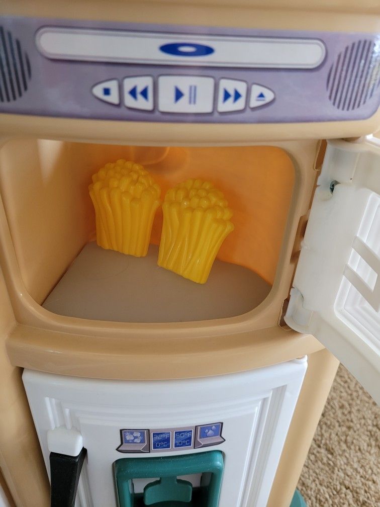 Gently Used Kitchen Children's Play Set With Extra Plastic Toys