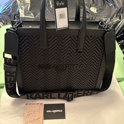 Women’s Purses Bags Totes Various Items Available. NEW