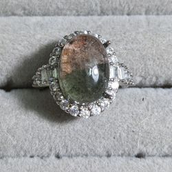 Beautiful Crystal Ring (Adjustable Size)