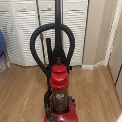 Vacuum Bagless Upright