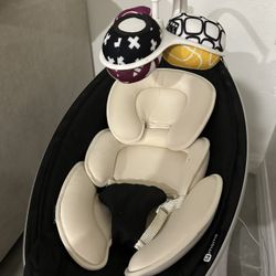 4moms MamaRoo Swing 