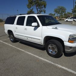 2002 Suburban 
