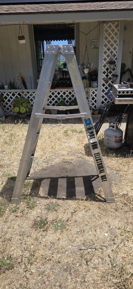 5' double sided All  Aluminum Heavy Duty Ladder 
