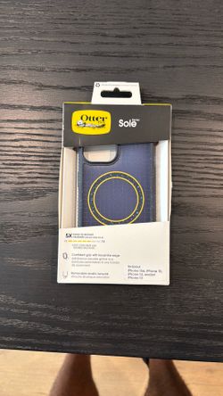 Otterbox Case & Screen Protector iPhone 15