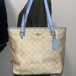 Coach Signature Zip Top Tote
