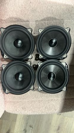 Mazarati speakers