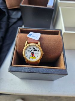 Hickey mouse watch