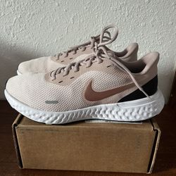 Women’s Nike Shoes