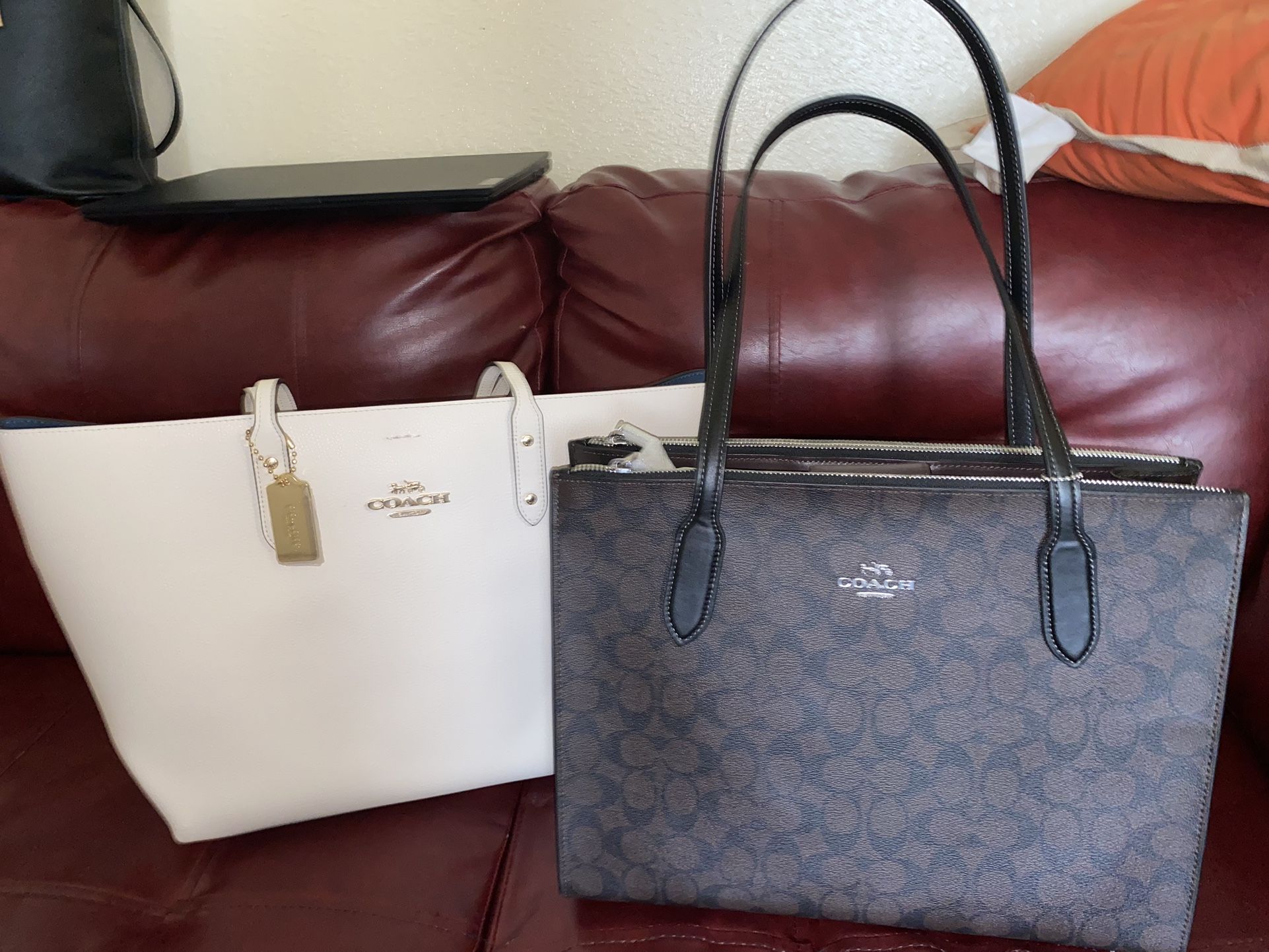 Coach,MK,Valentino