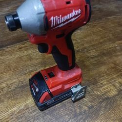 18 Volt Milwaukee Im Olpact Lithium Battery Drill