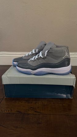 Jordan 11 Retros Gray