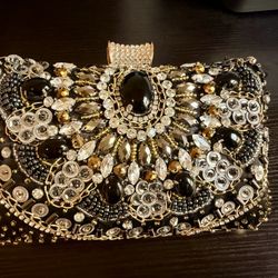 Glamorous Black & Gold Embellished Clutch Bag - Formal Evening Purse