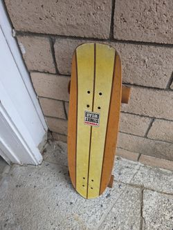 Skateboard $30