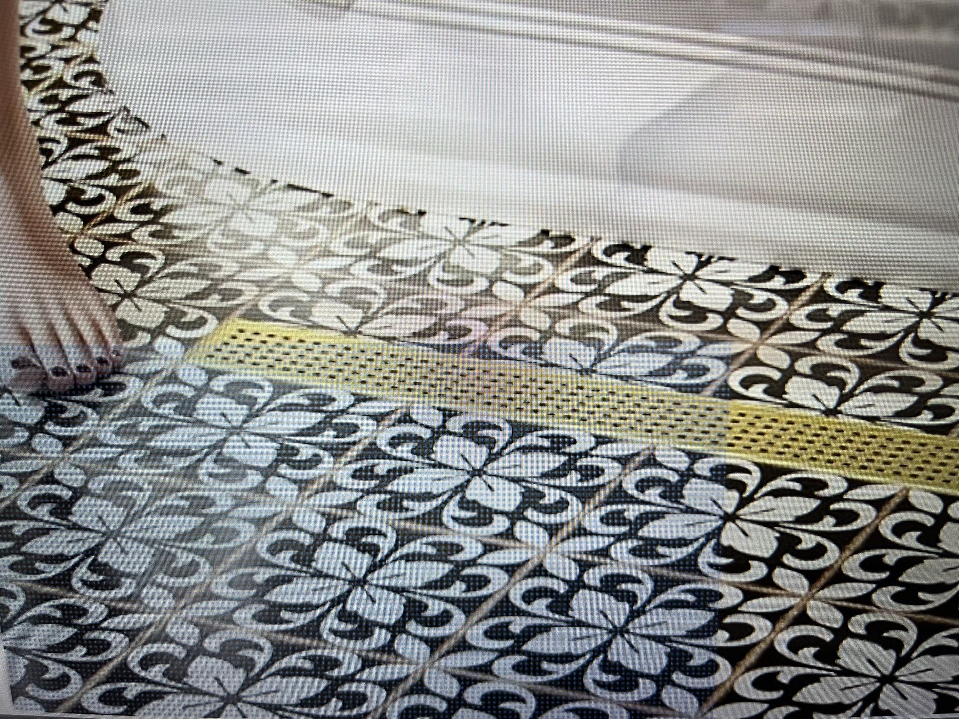 Neodrain 24” Brushed Brass Linear Shower Drain 