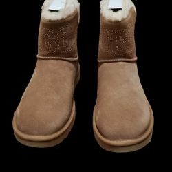 Tan Ugg Boots