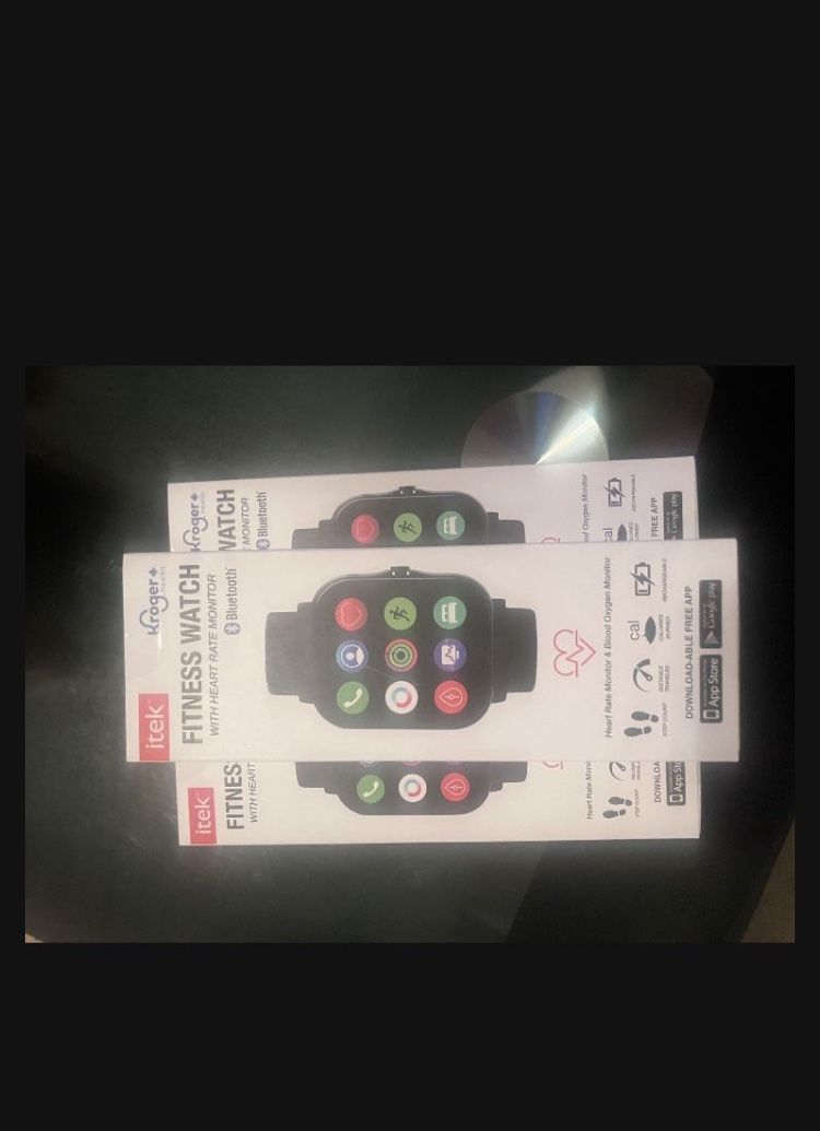 Fitness Watch With Bluetooth *New