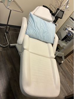 MedSpa Manual Procedure Chair
