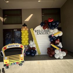 Back To School Balloon Garland. 