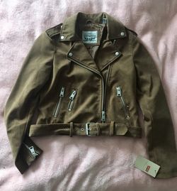 Women’s Brand New Levi Jacket Size S