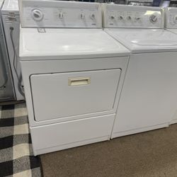 Kenmore Elite Top load Washer &  Gas Dryer Set