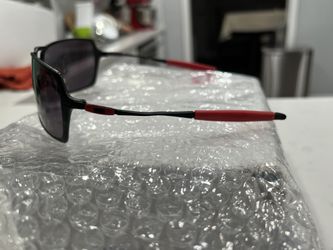 Oakley ducati 2025