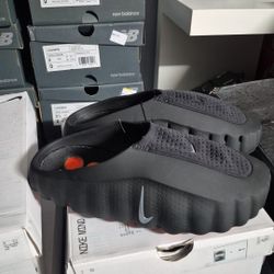 NIKE 0001 SIZE  8 /9/10/11/12
