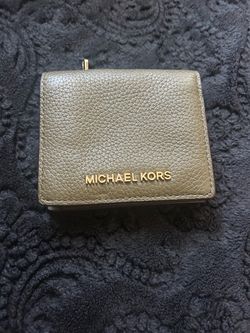 Michael Kors Small Leather Bifold Wallet