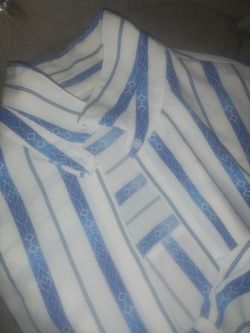 BEAUTIFUL STRIPED TOP!