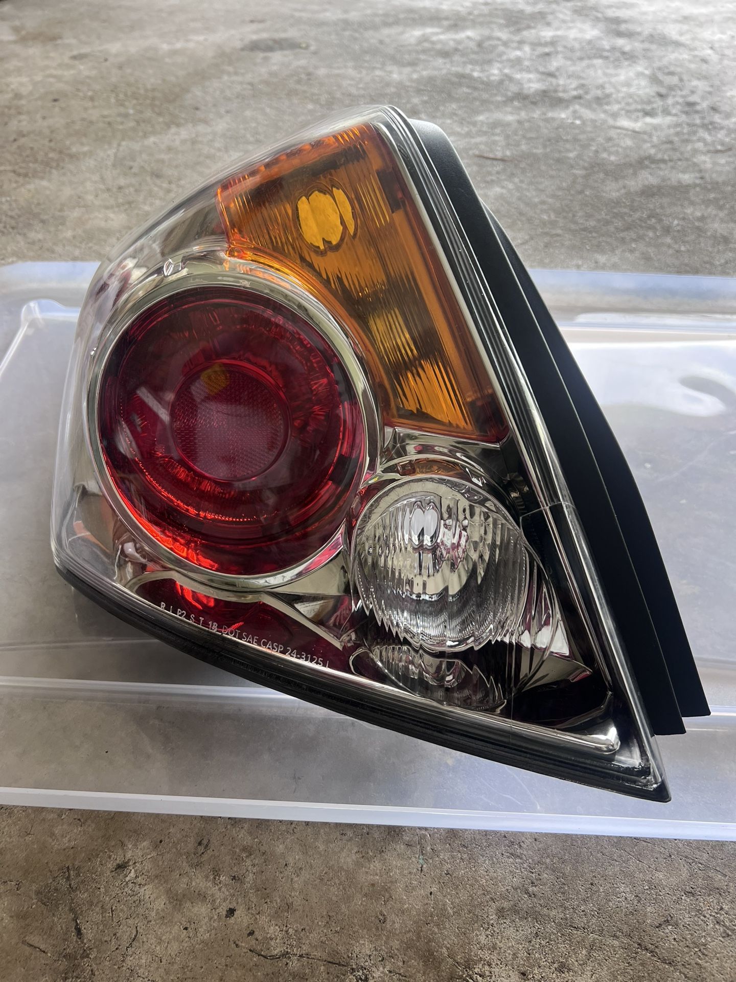 OEM 2011 Nissan Altima Tail Light Assembly – Driver Side (Left)