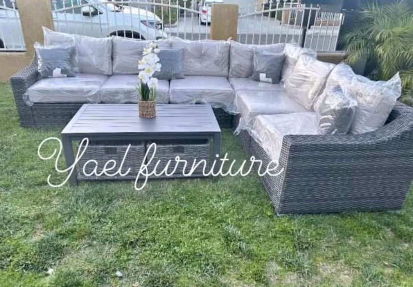 Brand New Patio Outdoors Furniture Set