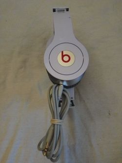 BEATS BY DR DRE HEADPHONES WIRED GOOD SOUND