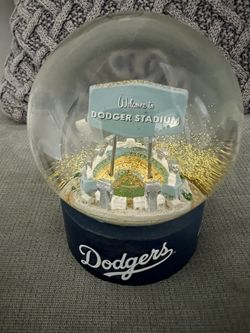 Dodger Snow Glove