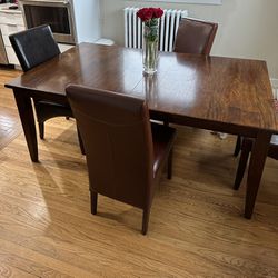Large Table And Six Chairs For Sale $250 - Just In Time For Thanksgiving Dinner!