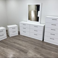 Dresser With Mirror, Chest And Two Nightstands 🌌 Comoda Con Espejo, Gavetero Y Dos Mesitas De Noche 🌌