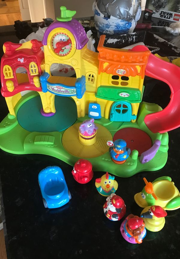 Free playskool weebleville town center for sale in kirkland wa offerup