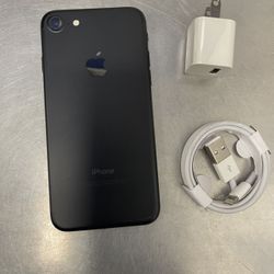iPhone 7 128g Factory Unlock Like New 