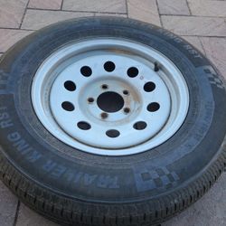 1.    205/75/15.      Rin 5.4.5.   