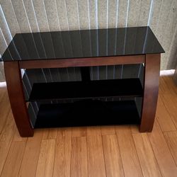 New TV Stand $200
