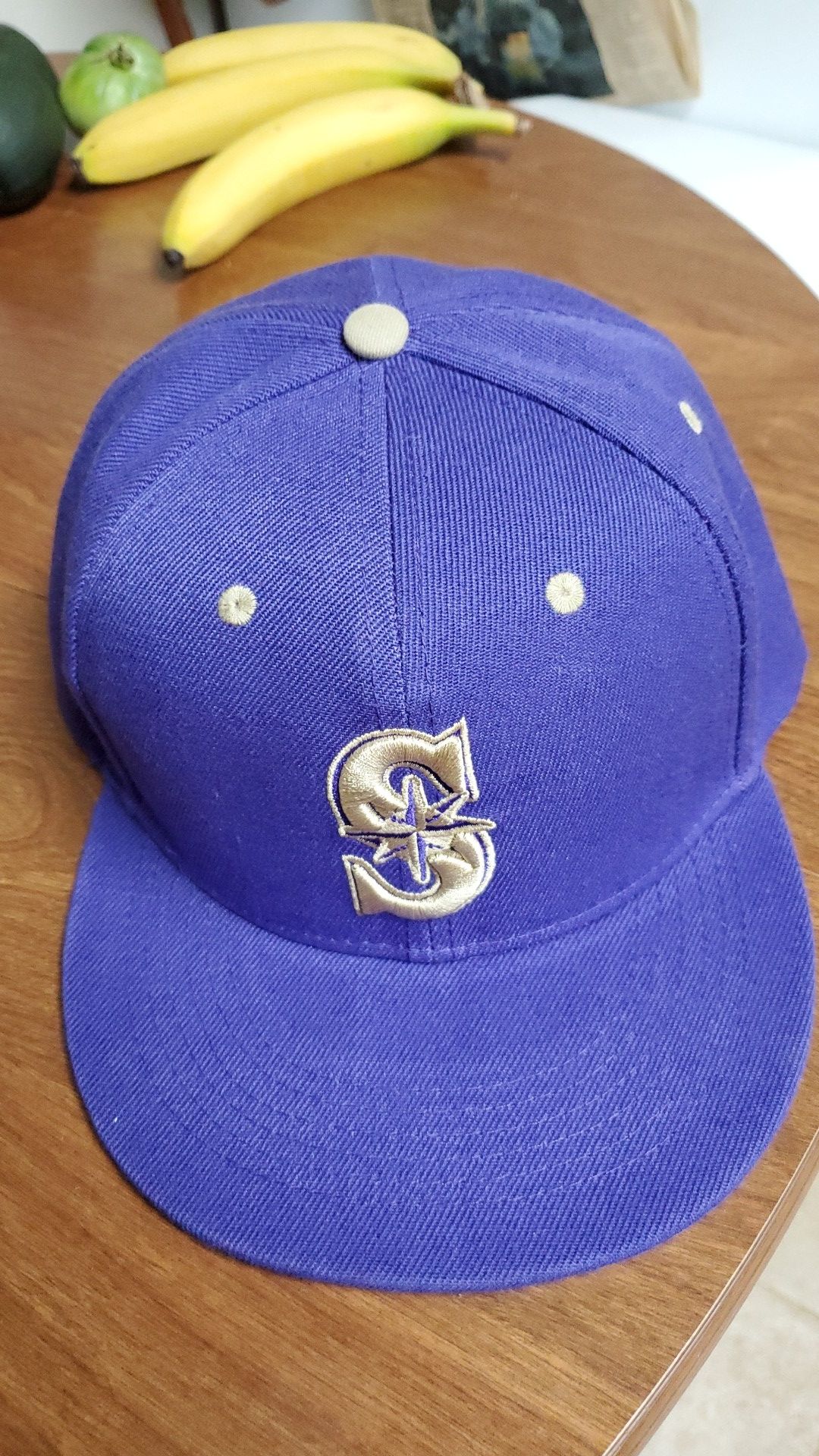 Mariners UW alumni night hat