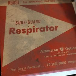 Vintage sure-guard Respirator R5051