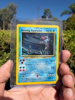 Shining Gyarados - Neo Revelation Unlimited