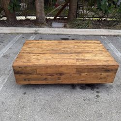 Beautiful Wood Rustic Modern Coffee Table Middle Center Living Room Piece Box Ottoman Foot Rest Table
