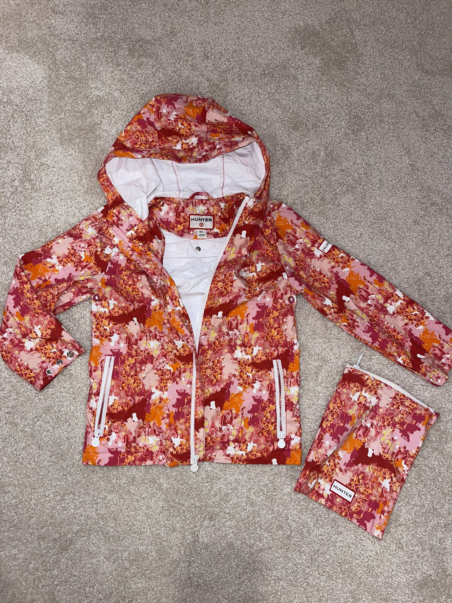 Hunter for Target pink and orange camo rain jacket (5T)